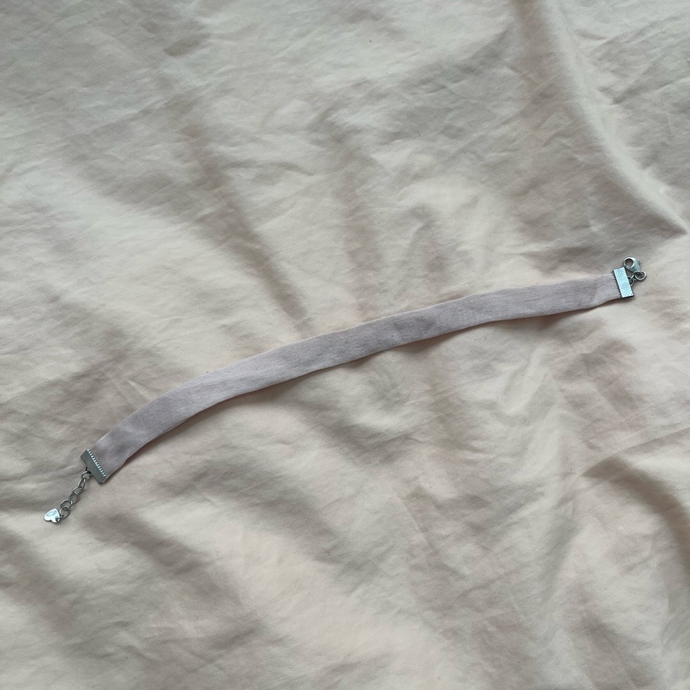 BRANDY MELVILLE Pink Chocker